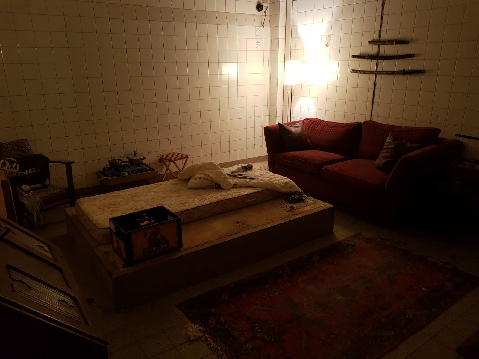 Politieagenten oefenen protocollen in de Escaperoom Politie trainingssimulatie
